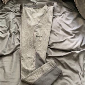Nike Medium grey workout leggings